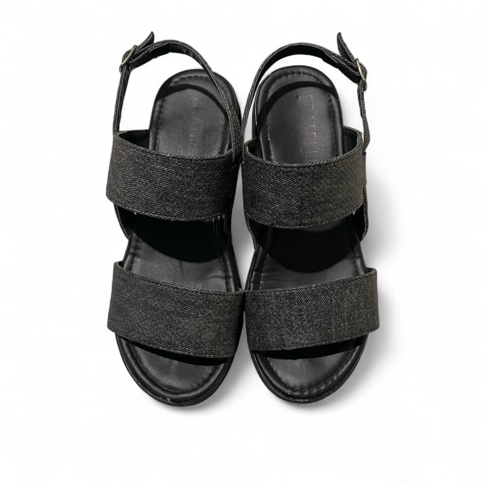 Stylish Black Sandals for Women